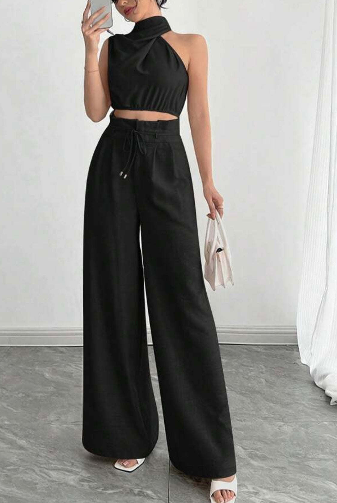 Stylisches Set Hose und Asymmetrischer Ausschnitt top - RAIZA Collection