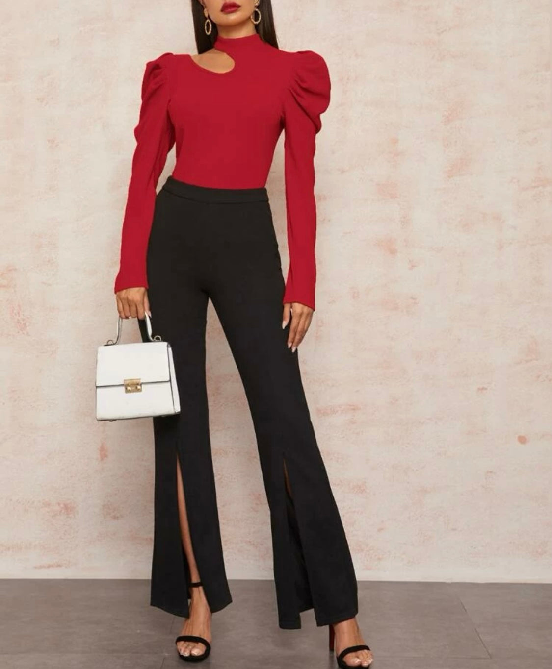 Raiza - Bluse mit Asymmetrischer Ausschnitt - RAIZA Collection