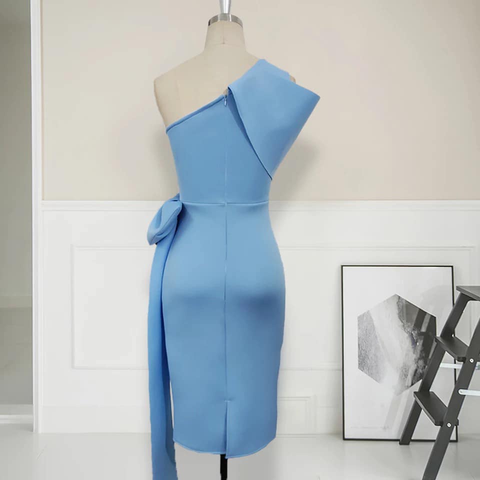 RAIZA Kleid mit einer Schulter frei - RAIZA Collection