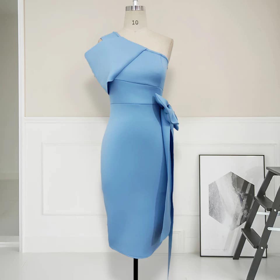 RAIZA Kleid mit einer Schulter frei - RAIZA Collection