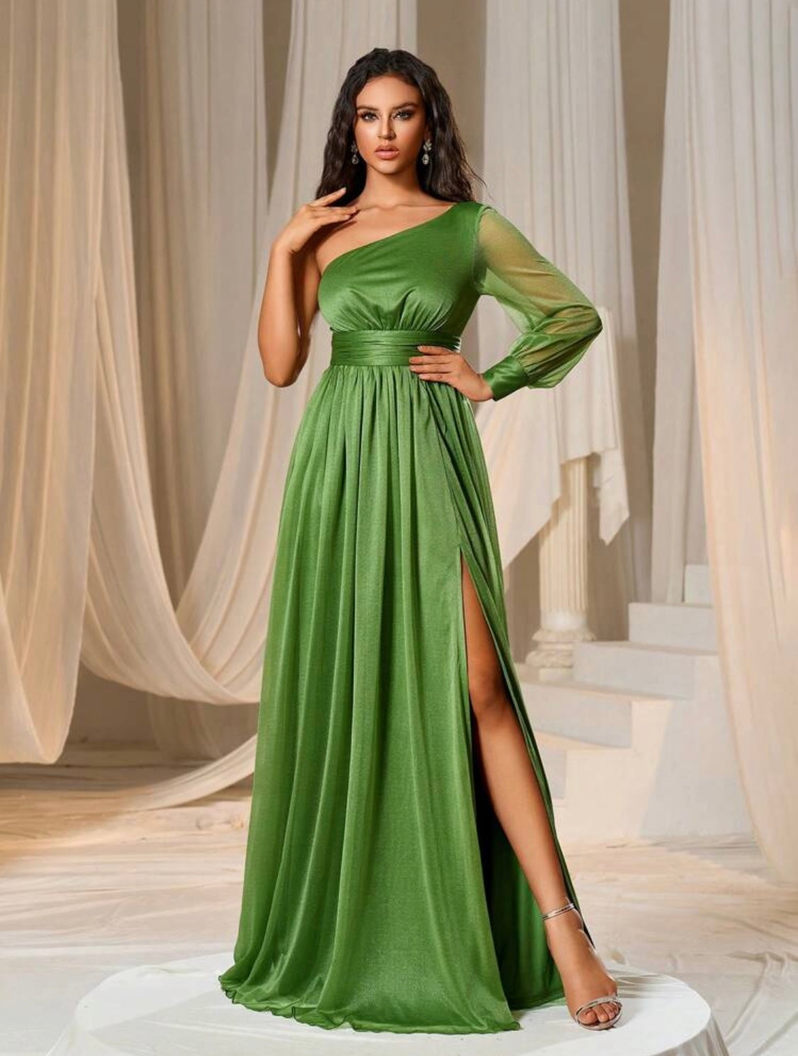 Stylischer und Figurbetontes Asymmetrischer Ausschnitt Langärmelig Damen Maxi Kleid mit einer Schulter frei - RAIZA Collection