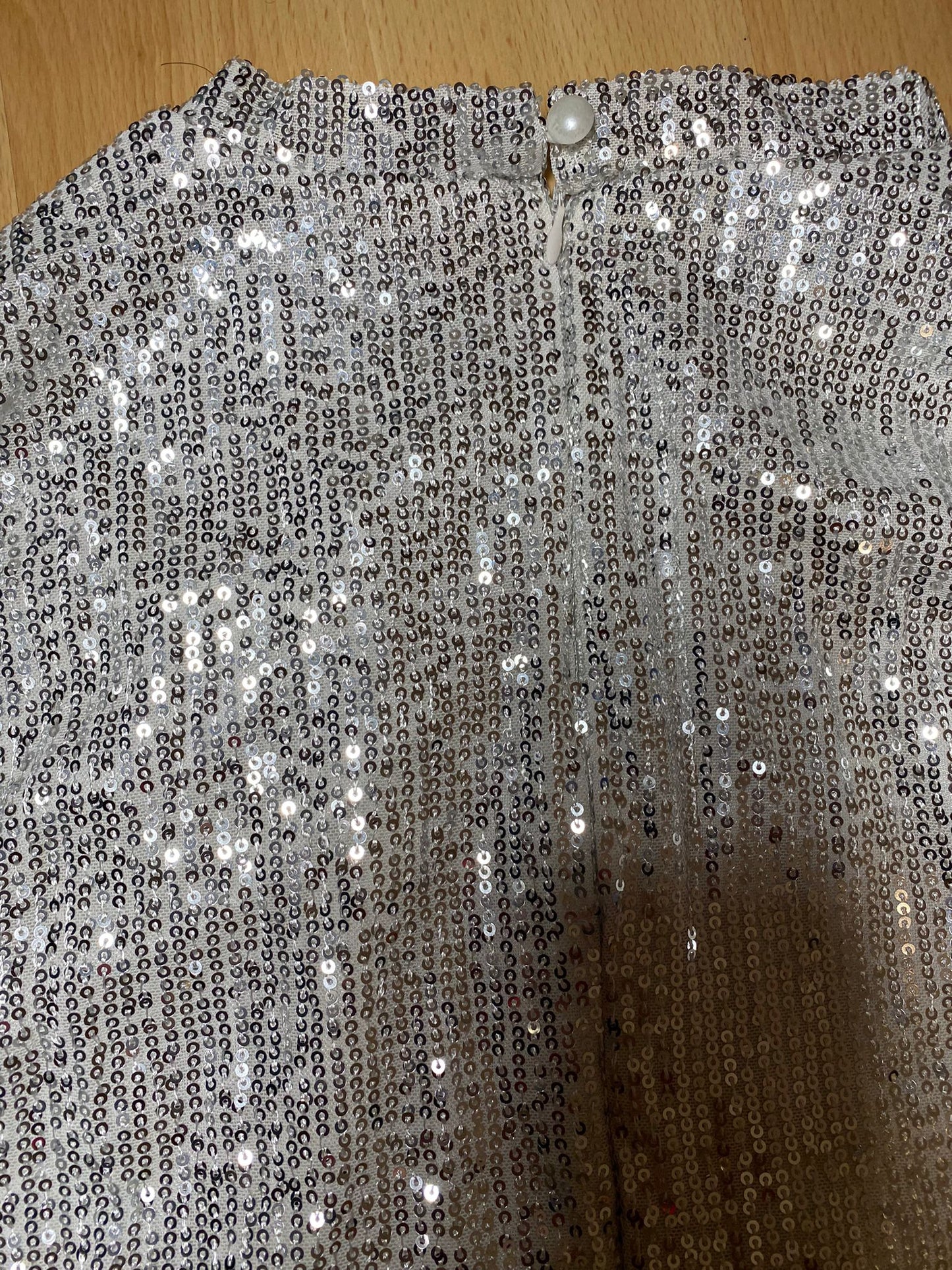 Damen elegantes midi Pailletten Figurbetontes Kleid mit Langarm - RAIZA Collection