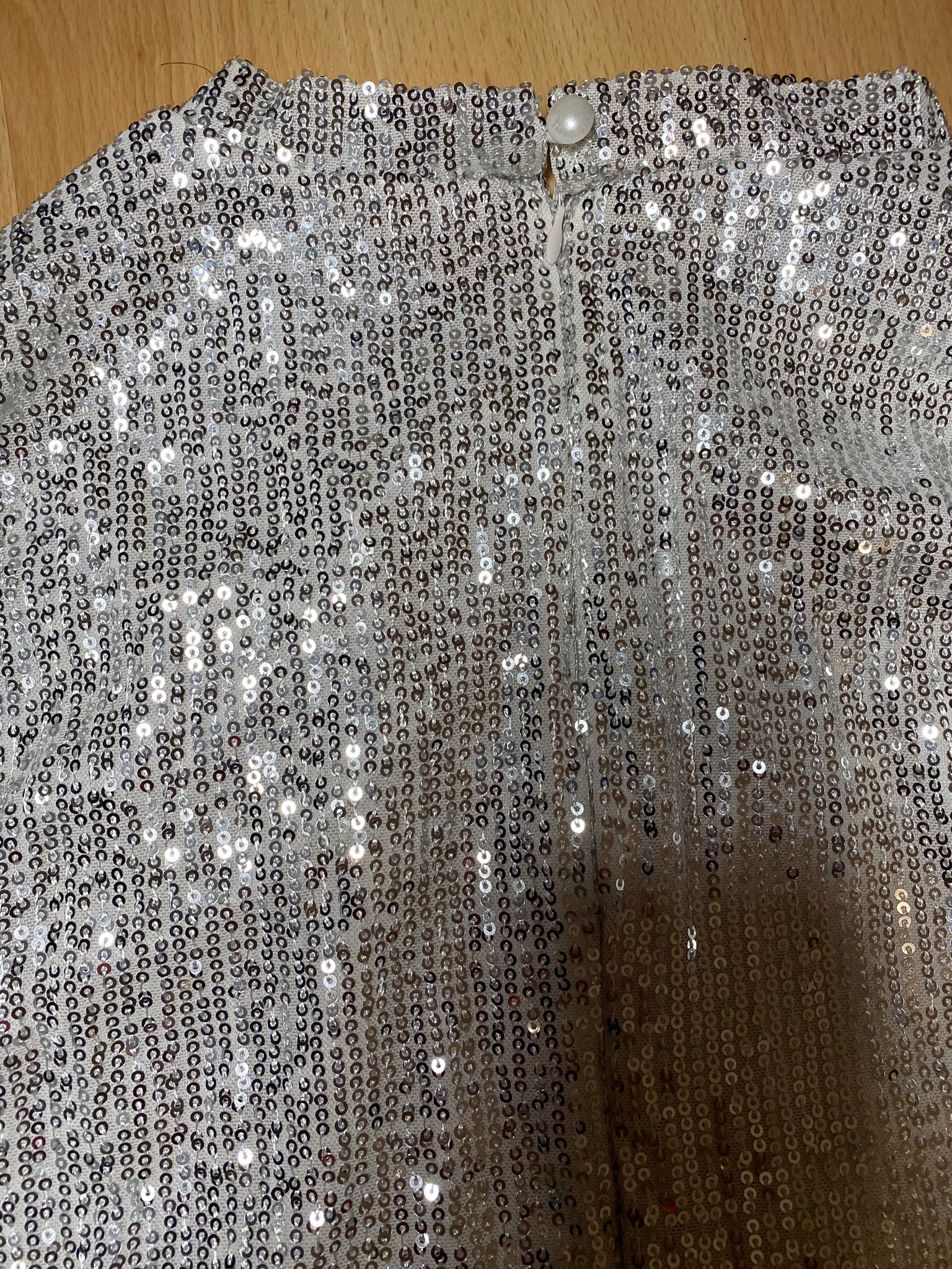 Damen elegantes midi Pailletten Figurbetontes Kleid mit Langarm - RAIZA Collection