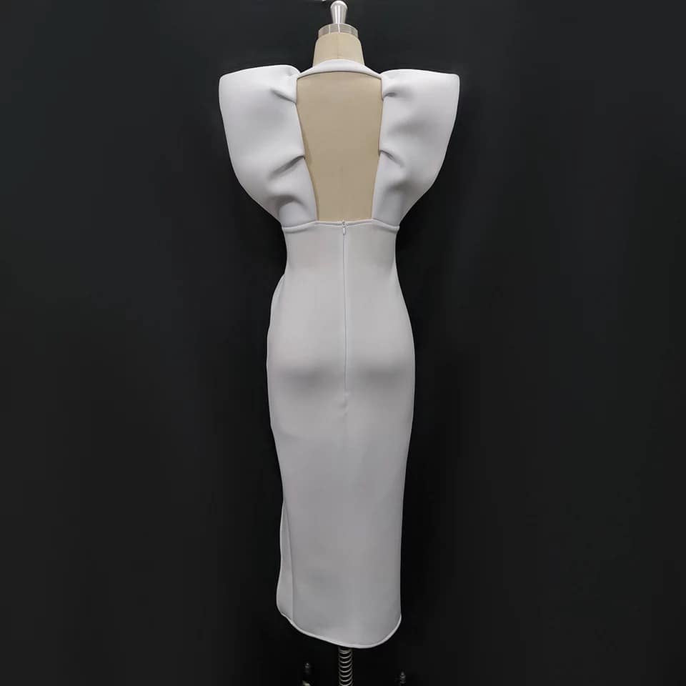 RAIZA Kleid mit Tiefem V-Ausschnitt - RAIZA Collection