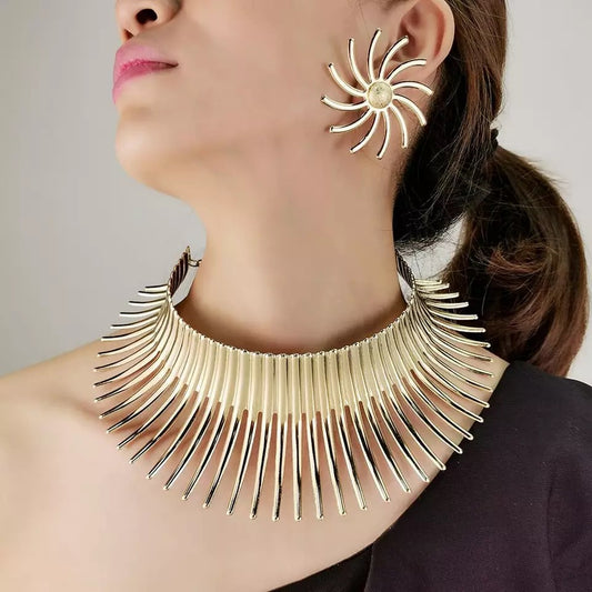 Raiza Vintage Set Halskette und Ohrringe - RAIZA Collection